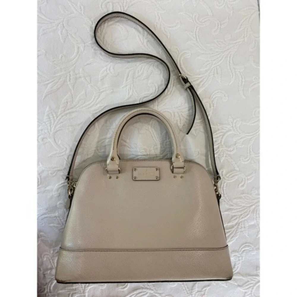 Kate Spade Designer Bag Cream Pebbled Leather Satchel Crossbody Cedar Street‎